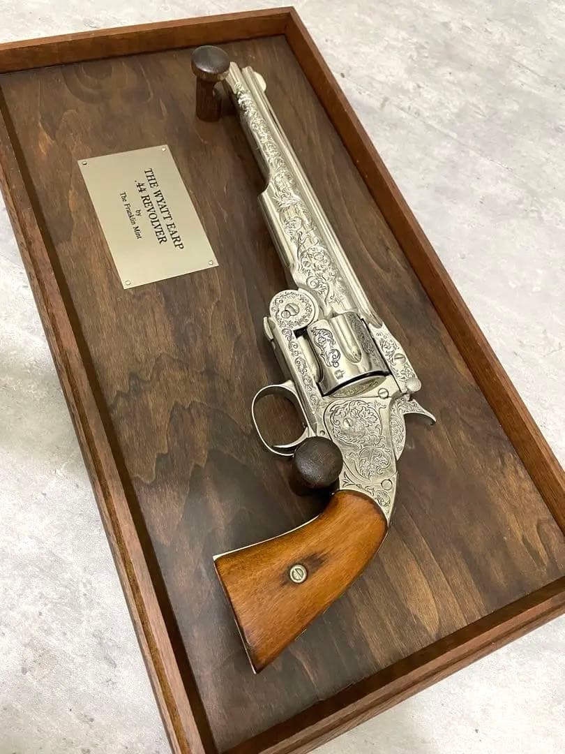 フランクリンミント WYATT EARP 44 リボルバー 観賞用 モデルガン
