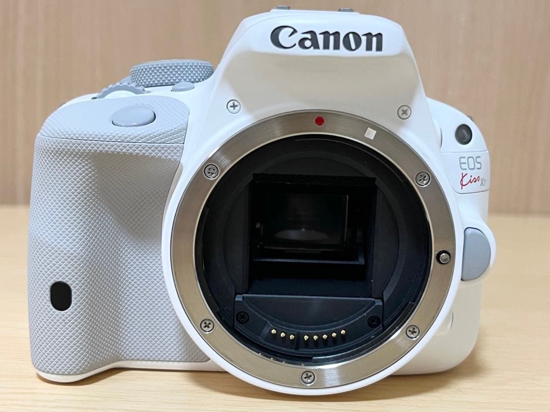 Canon EOS kiss X7 ホワイト ダブルレンズキット Canon キャノン EOS