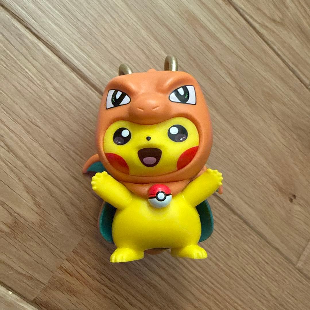 海外 フィギュア ポンチョ ピカチュウ 5体セット