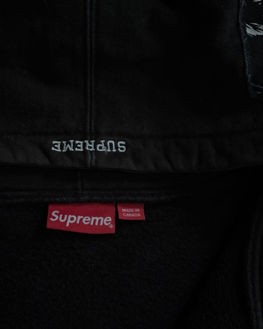 日*人様 Supreme The Crow ZipUp Hooded Sweat