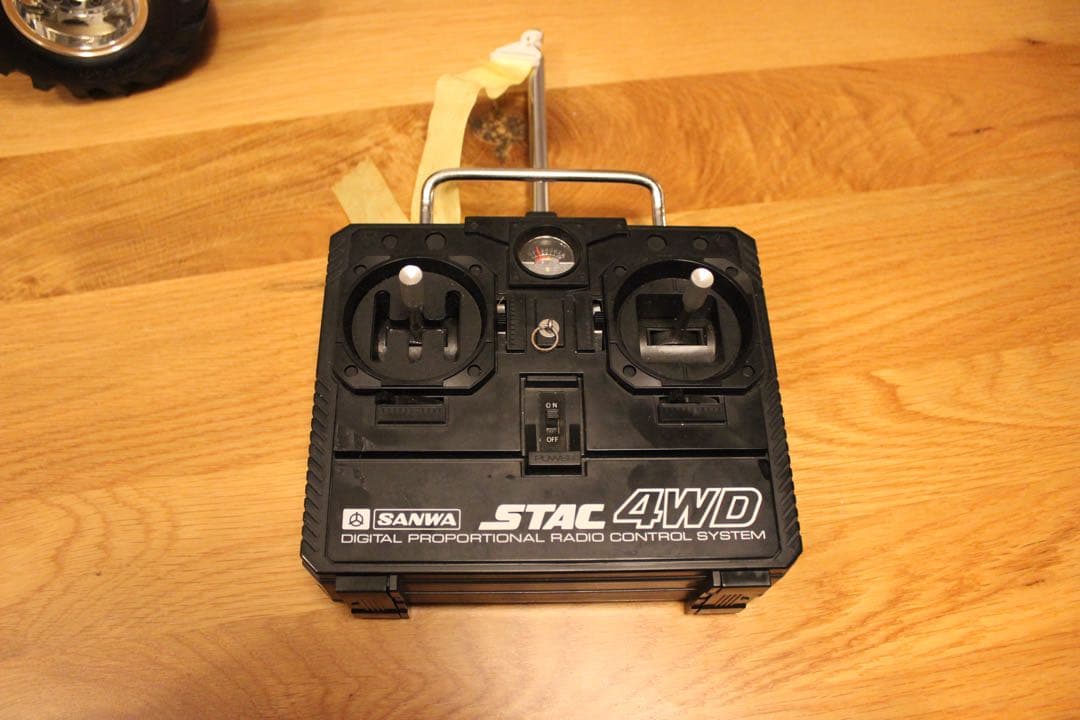 当時物　タミヤ トヨタ ハイラックス4WD ハイリフト（RN36）