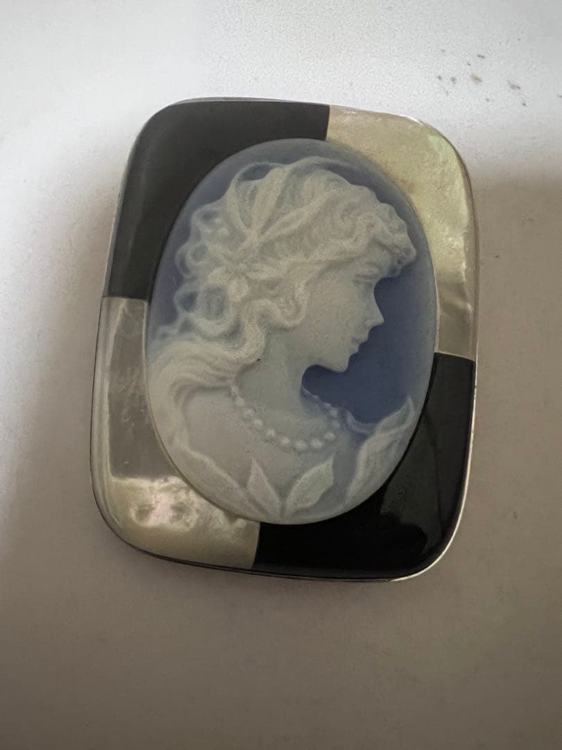 カメオK18WG⁄K14WG ペンダントトップ&ブローチ 公式通販