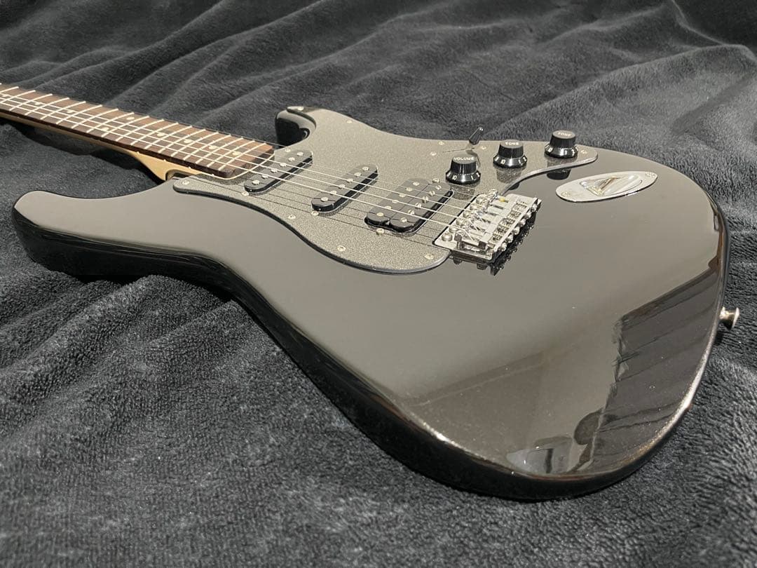 ギター Fender SQ AFN FAT STRAT MBK SPRKL HDW
