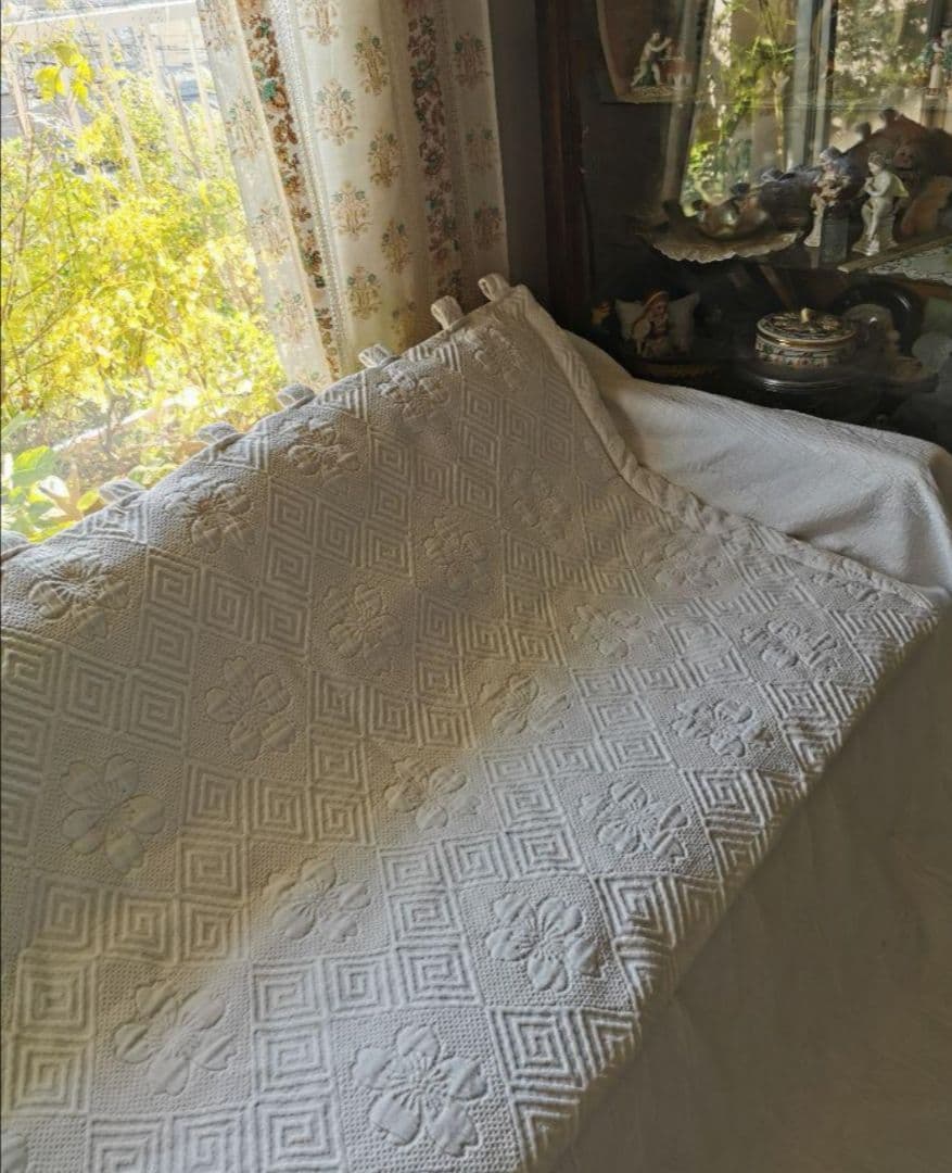 アンティーク ピケドプロヴァンス 桜モチーフ リバーシブルふっくら