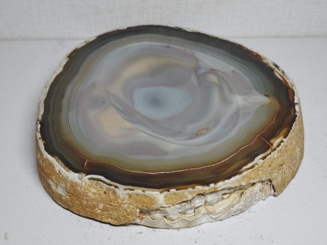 瑪瑙 1.8kg メノウ 原石 鑑賞石 自然石 誕生石 水石 鉱物 宝石 置石