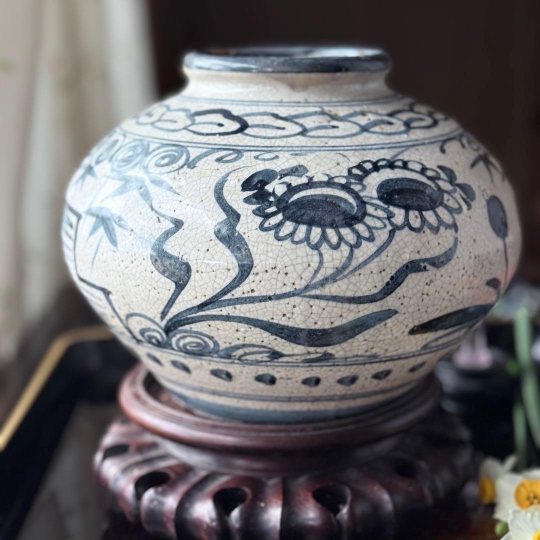 2332様感謝‼️新春の渾身リリース‼️大陸の息吹‼️門外不出愛蔵品李朝　染付壺1客