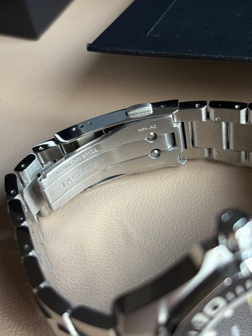 未使用に近い タグホイヤー アクアレーサー　WAY111A　メンズ腕時計