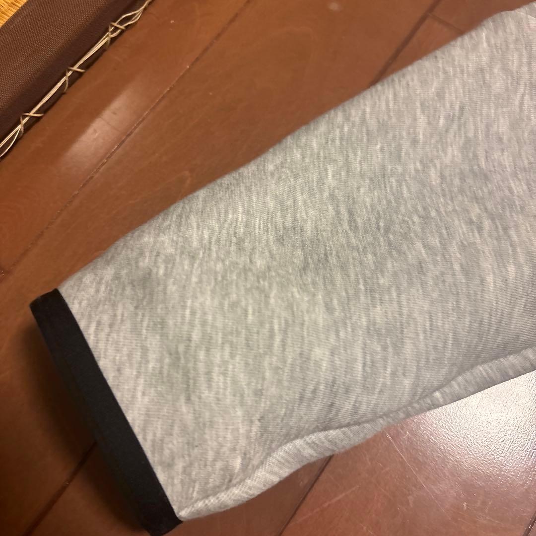 Nike テックフリースS