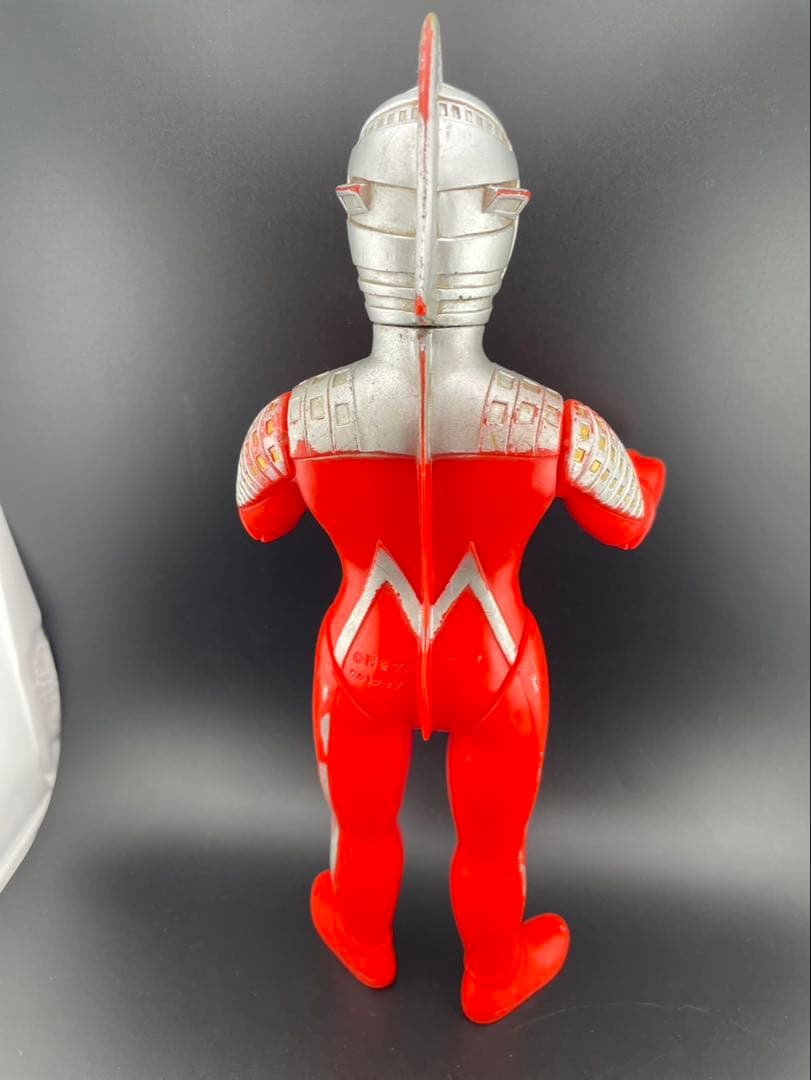 【中古品】ウルトラマンセブン　ウルトラマン　円谷プロ　フィギュア　BANDAI