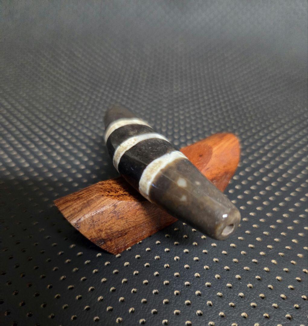 831　天珠　湾月　三線天珠　Chung　dzibeads！