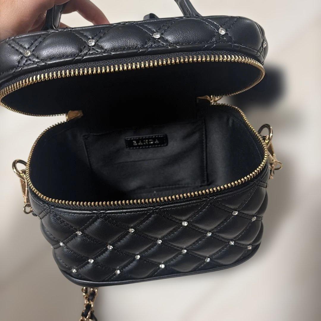 ランダ　2WAY リボンチャームキルティングバニティバッグ