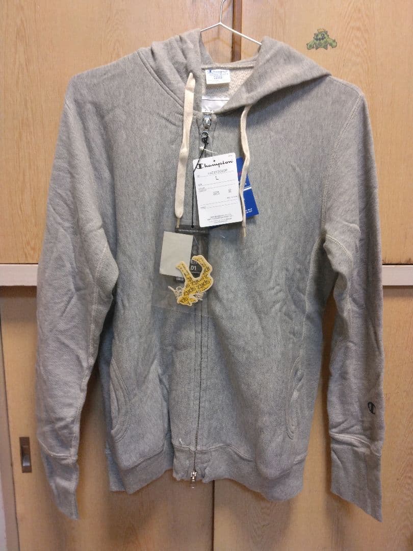 スピッツ20周年記念　ila×champion コラボパーカー　Lサイズ