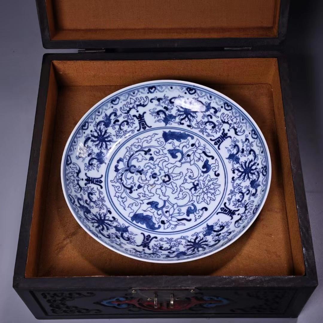 中国古美術・旧蔵磁器・藍釉青花染付皿・純手描き・文房具・置物・