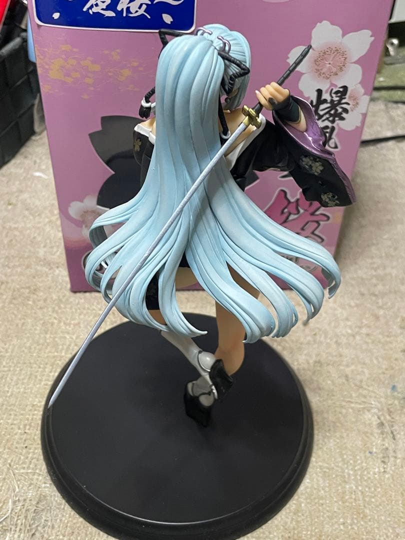 爆乳剣士 桜 Cover Girl by モグダン -夜桜- フィギュア