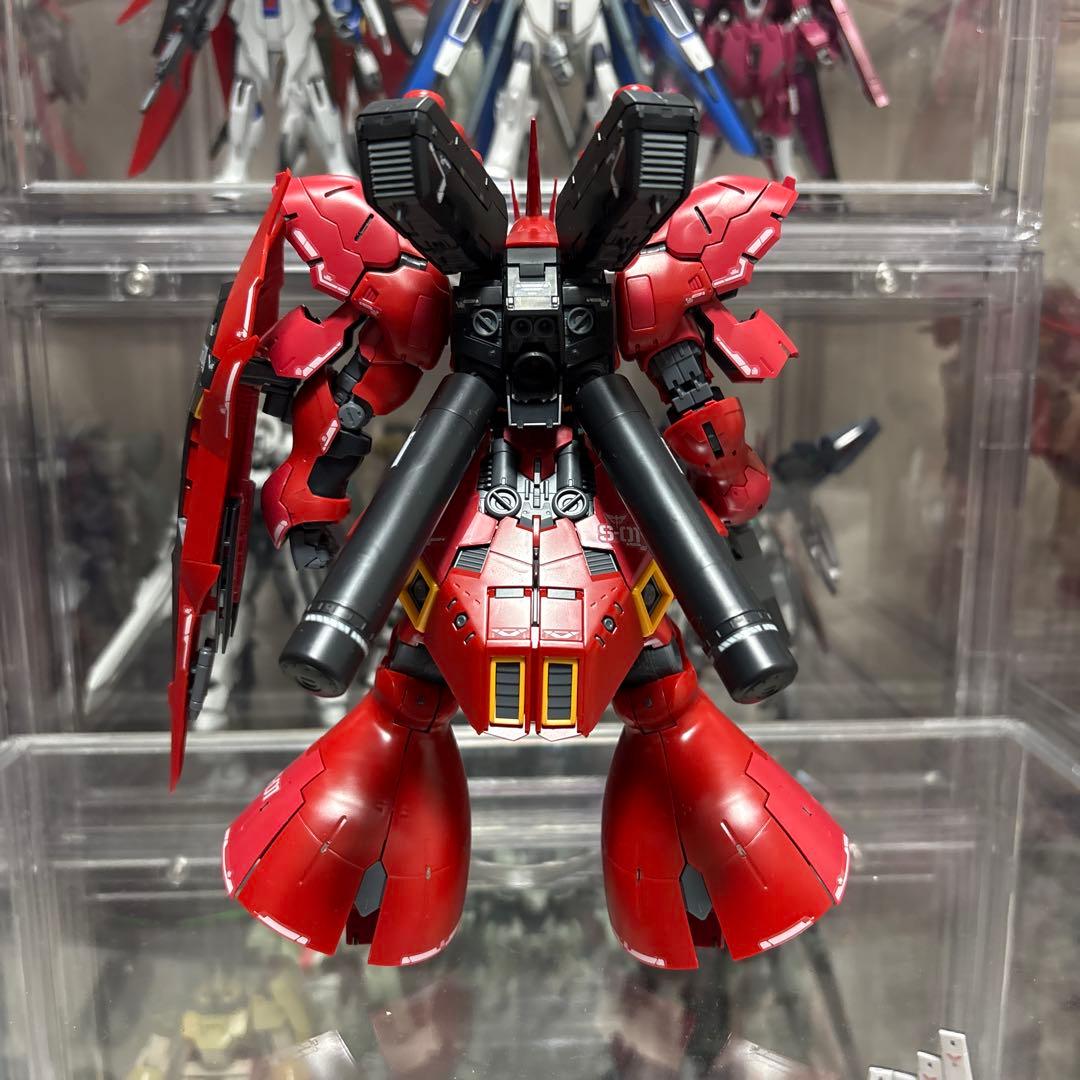 RG サザビー、νガンダム素組完成品2体セット - メルカリ