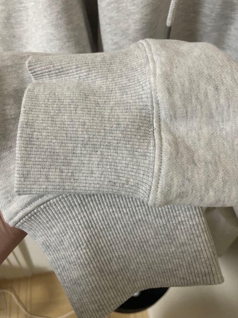   Jeans グレー パーカー