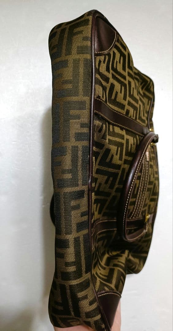 FENDI ズッカ柄 FFモチーフ バッグ