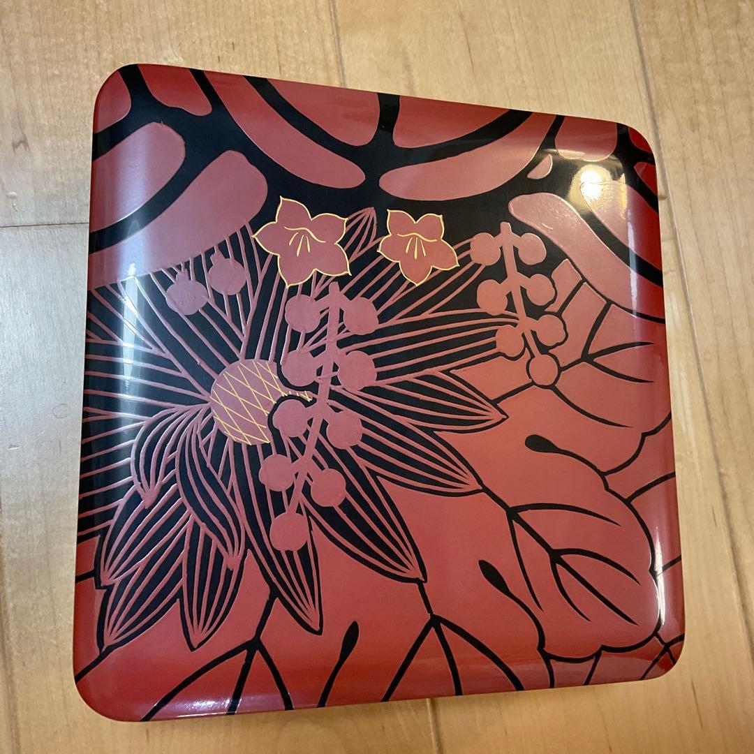 ☆お値下げ☆漆塗三段重☆