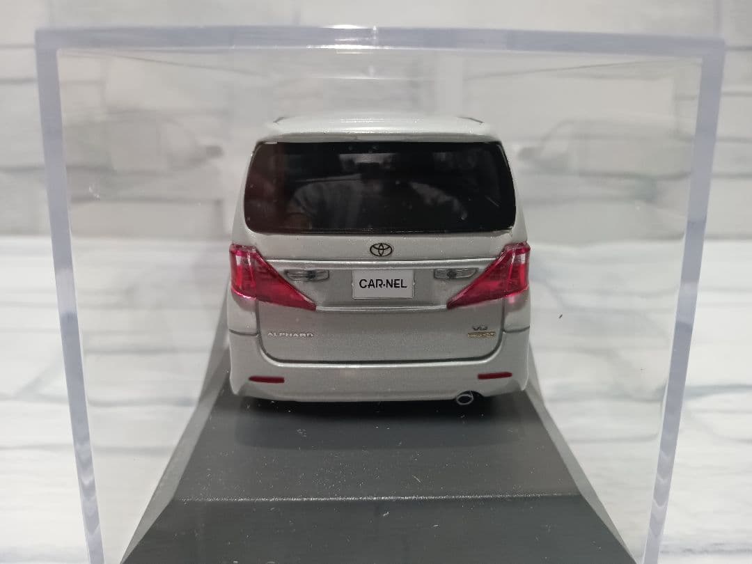 1/43 トヨタ　アルファード　350S タイプゴールドⅡ　ミニカー　ホワイト