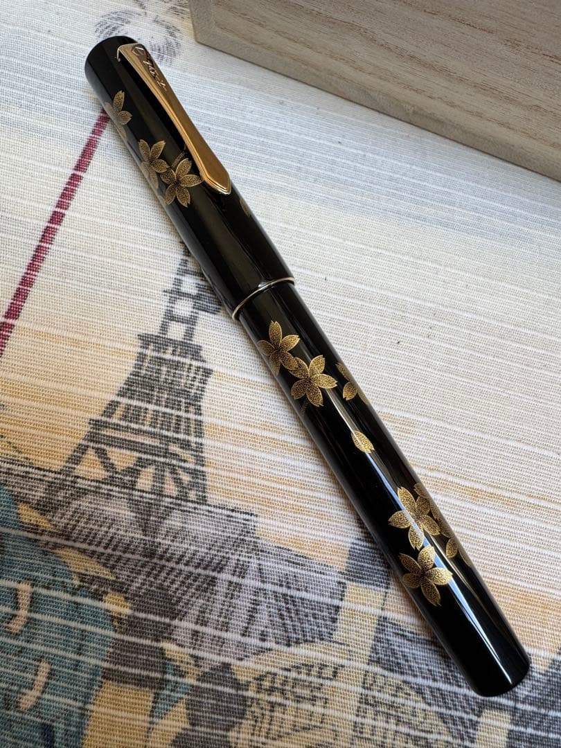 NAMIKI 万年筆沈金、桜｜NAMIKI PILOT 18K 万年筆 桜 蒔絵 沈金 NAMIKI