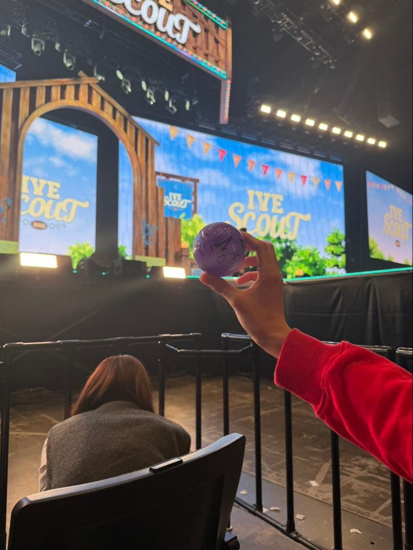 IVE SCOUT ウォニョン直筆サイン入りボール