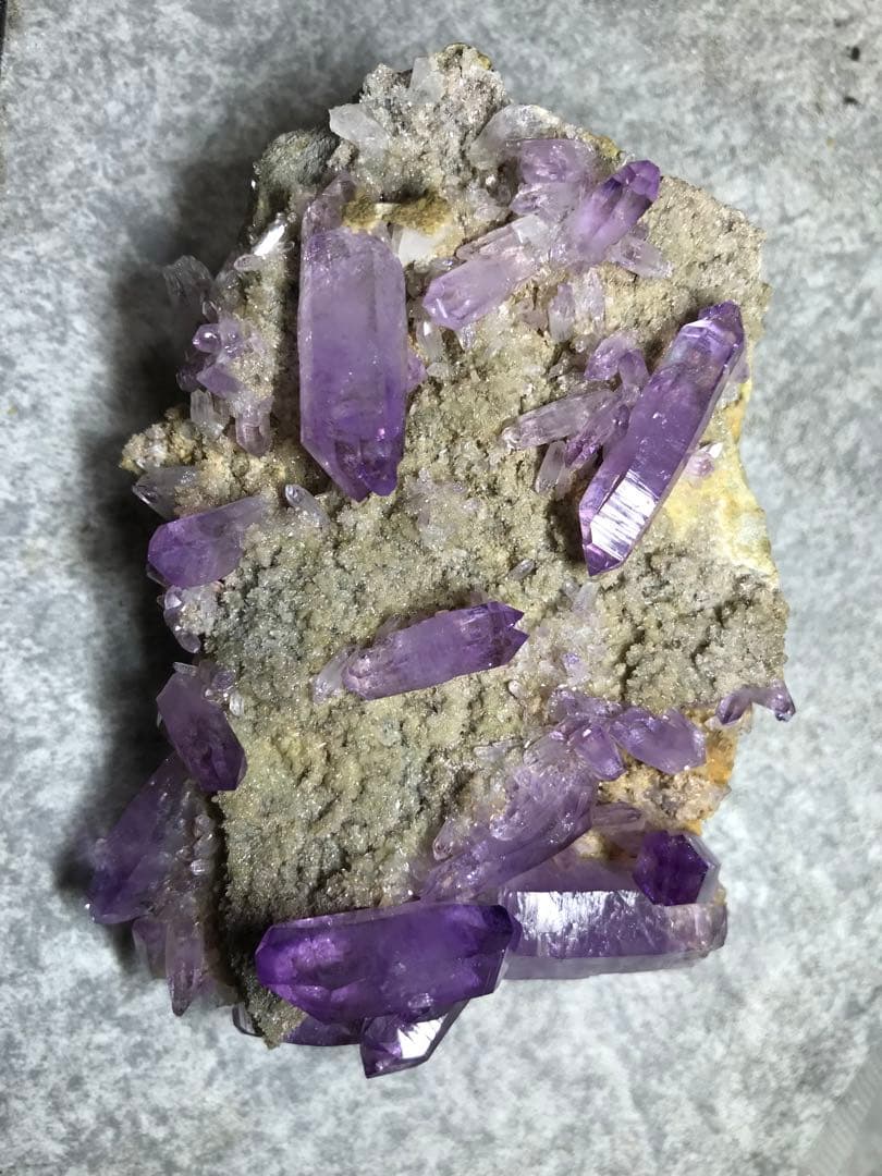 ベラクルスアメジスト 鉱石 鉱物 ミネラル 標本 原石 母岩付き ④ 楽天