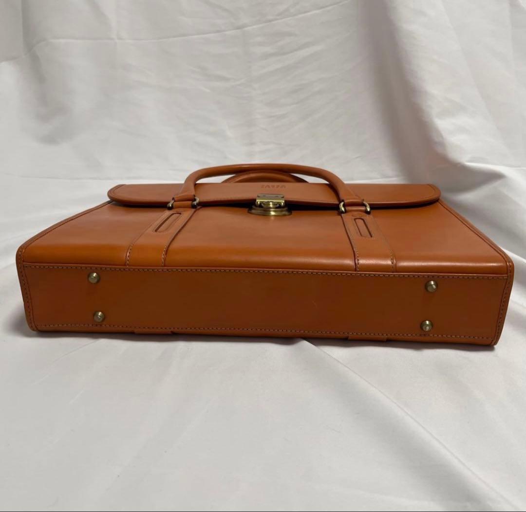 【12/31迄】《最終価格》タケオキクチ　ブリーフケース　ラップフラップダレス