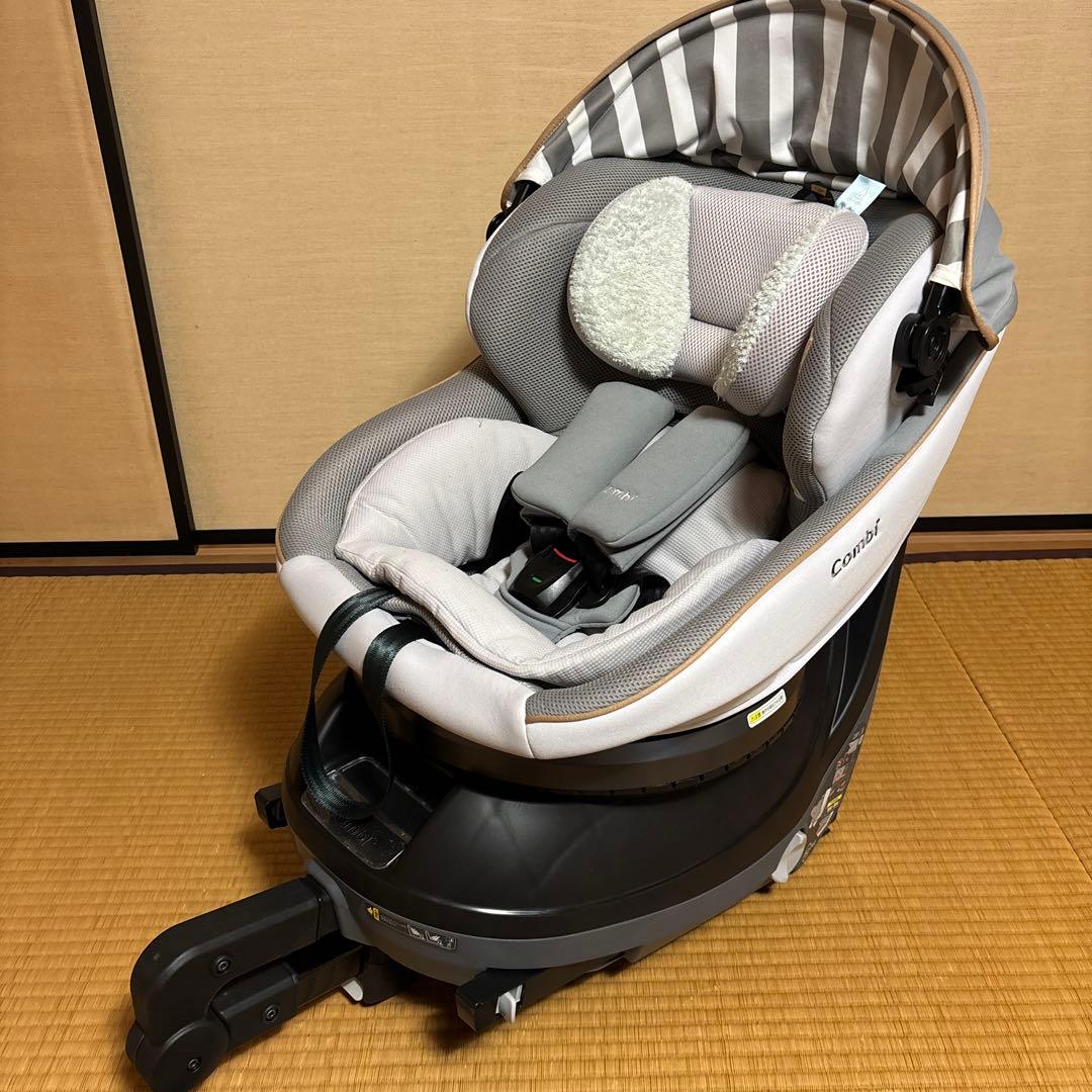 Combi クルムーヴスマート ISOFIX エッグショック
