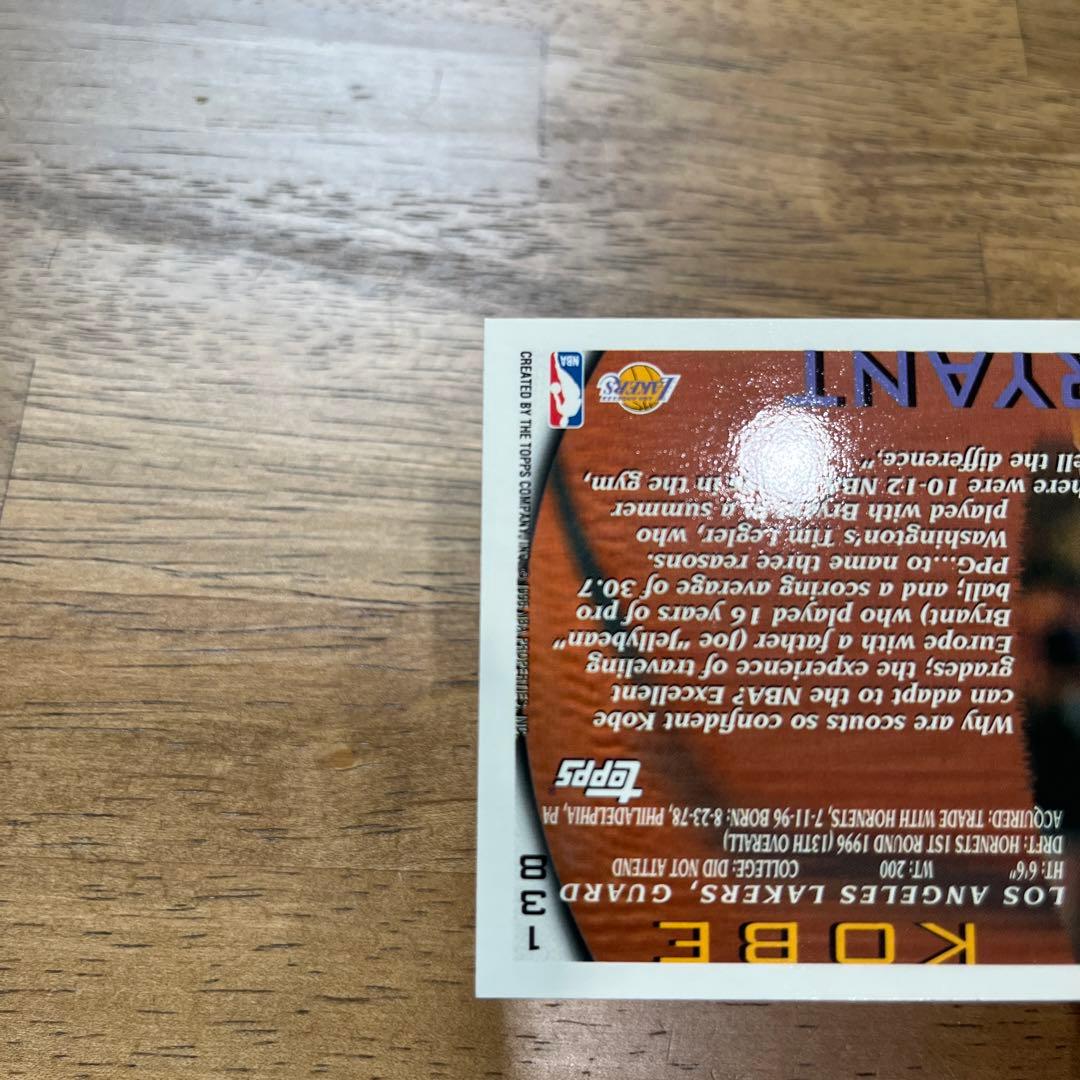 ☆★完美品☆★ 1996 Topps Kobe Bryant RC #138