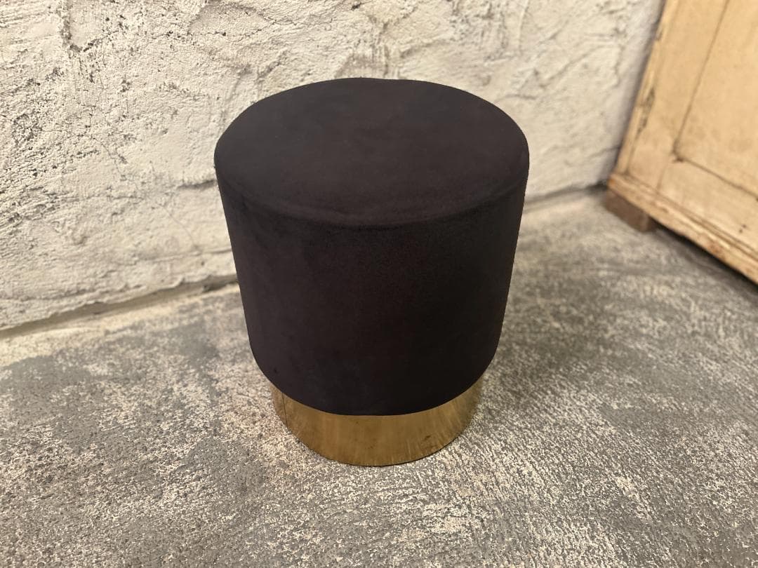 レア◼︎ KARE / カレ　スツール　チェリー ブラックブラス　リビングハウス