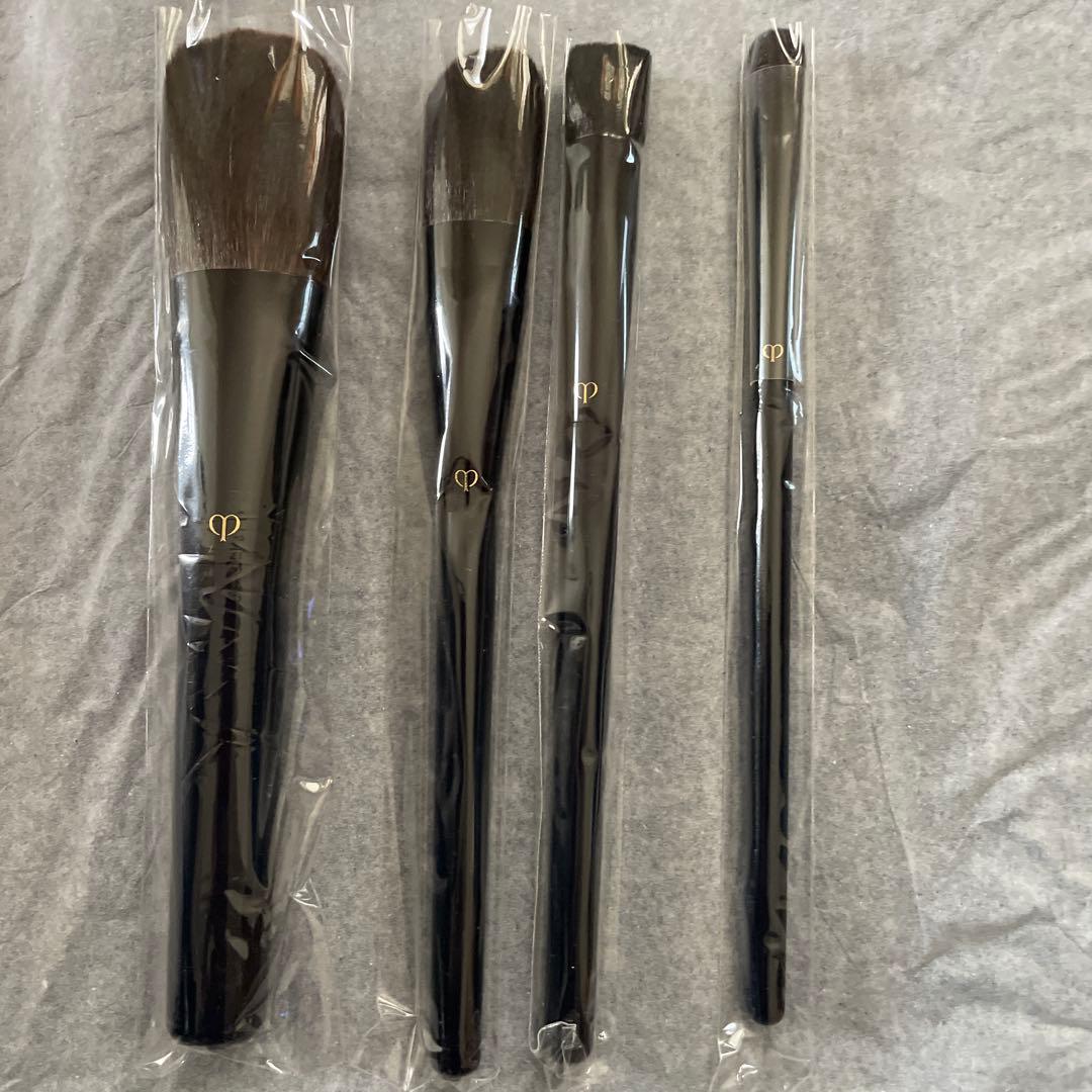 クレ・ド・ボーテ特製ブラシセット