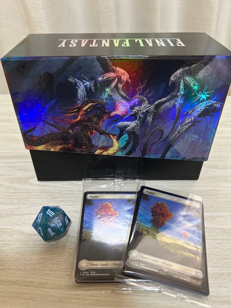 MTG FINAL FANTASY ギフトバンドルケース 開封品 ダイス 土地 - メルカリ