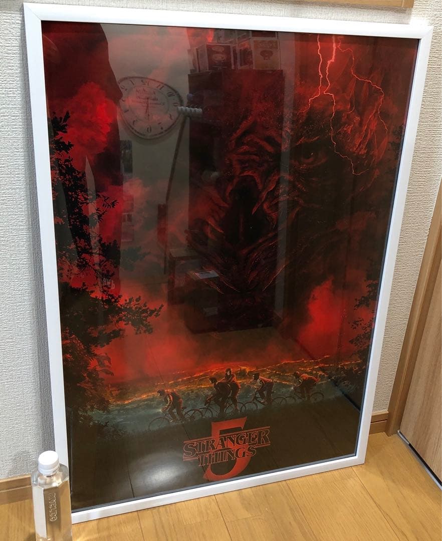 ストレンジャーシングス StrangerThings 5 ポスター A1 額装品 - メルカリ