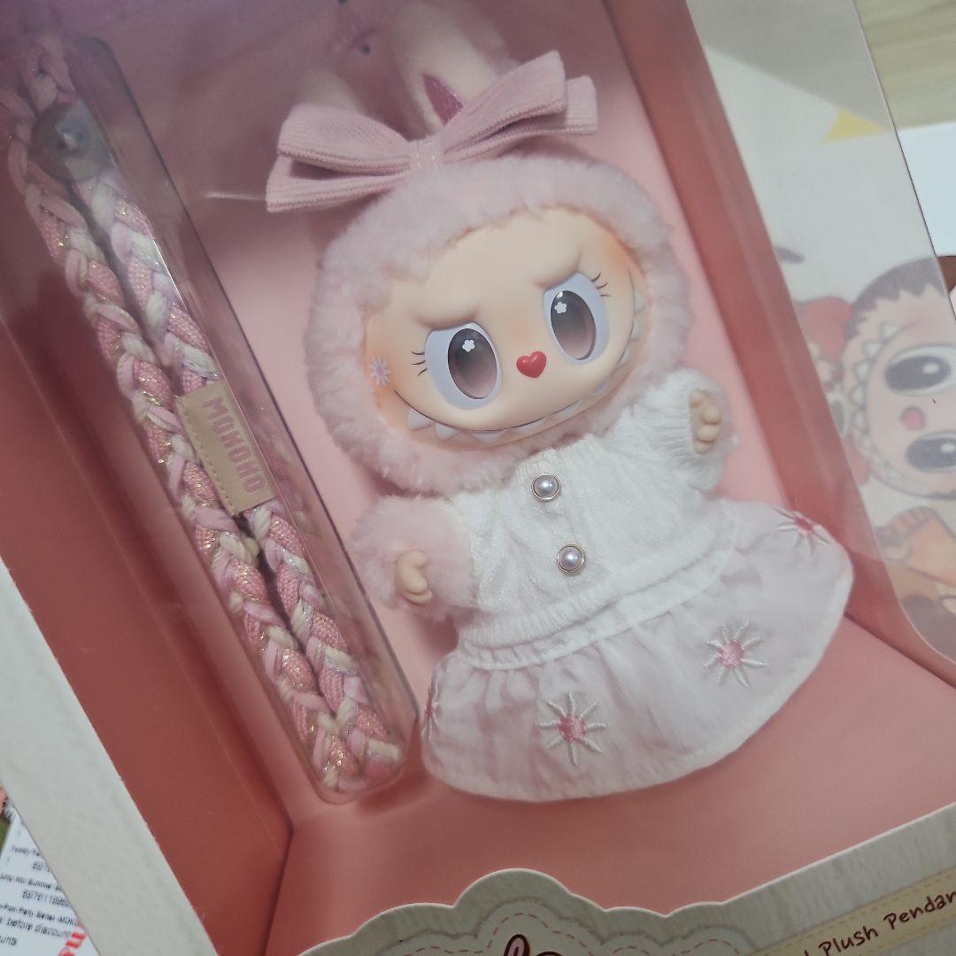 LABUBU MOKOKO Fall Into Sweaters ペンダント Mokoko Fall into