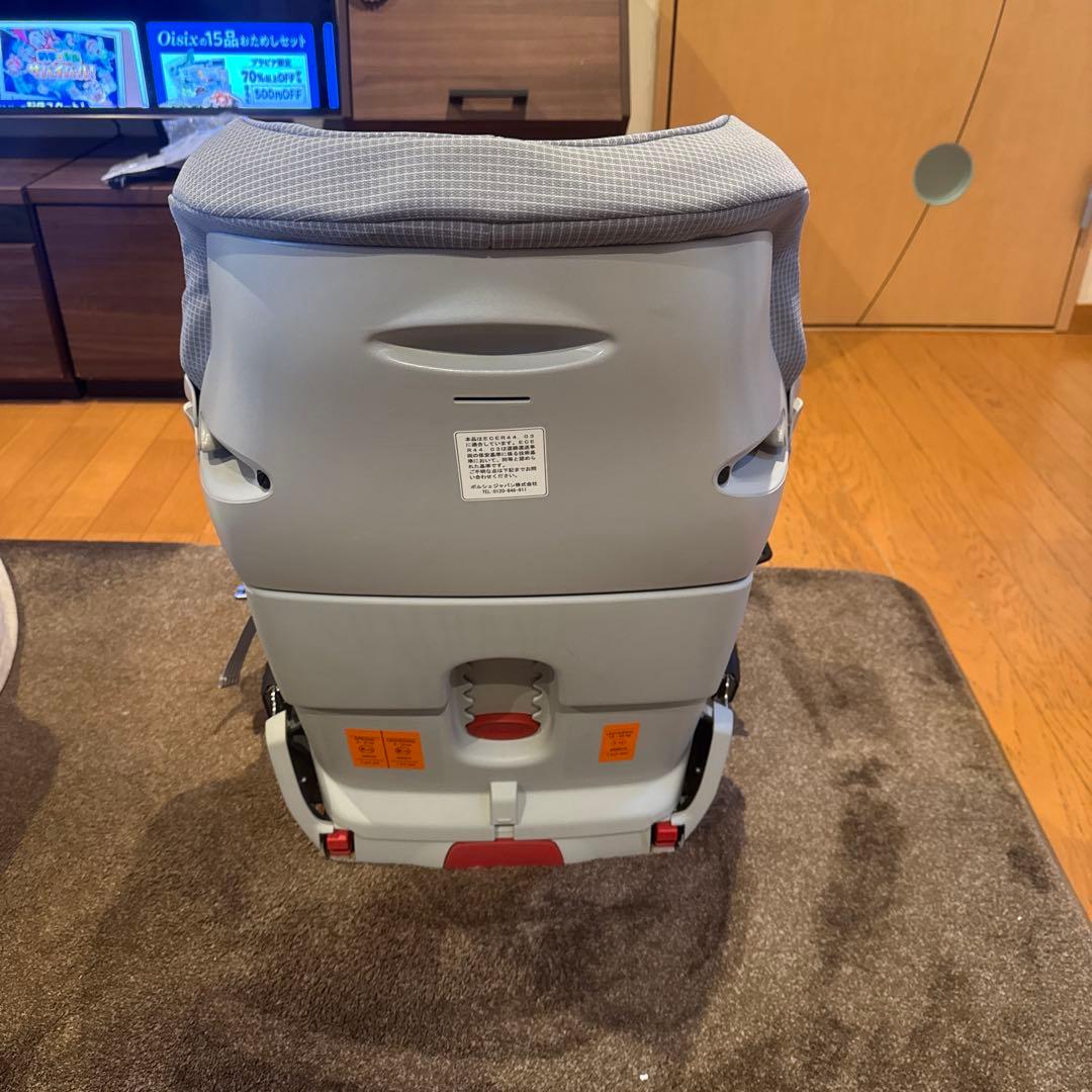 ポルシェ チャイルドシート ISO fix対応