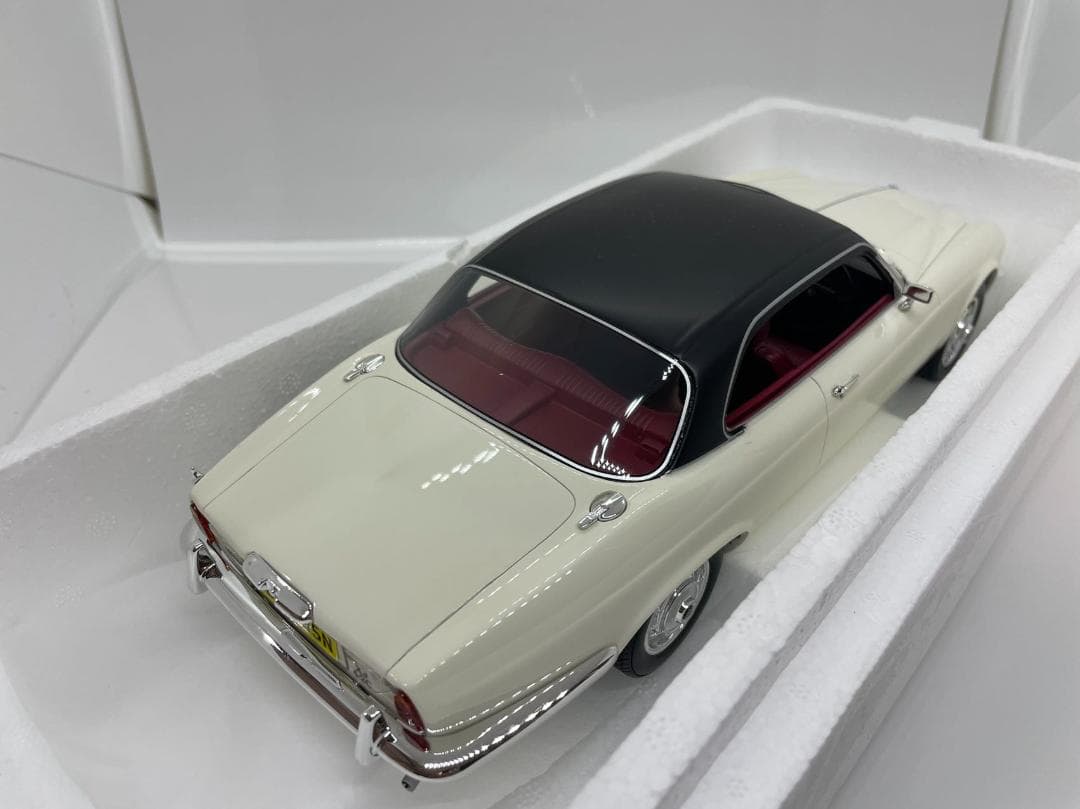 102-019 BoS 1/18 ジャガー XJ 4.2C