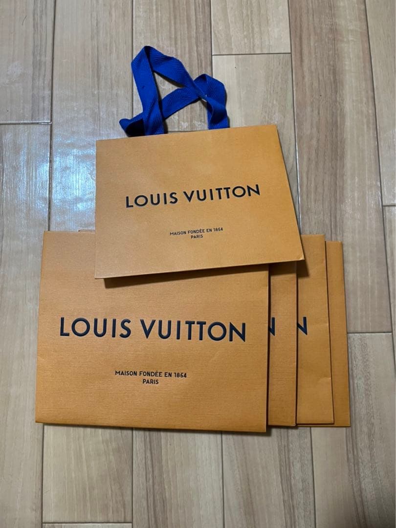 LOUIS VUITTON ショッパー