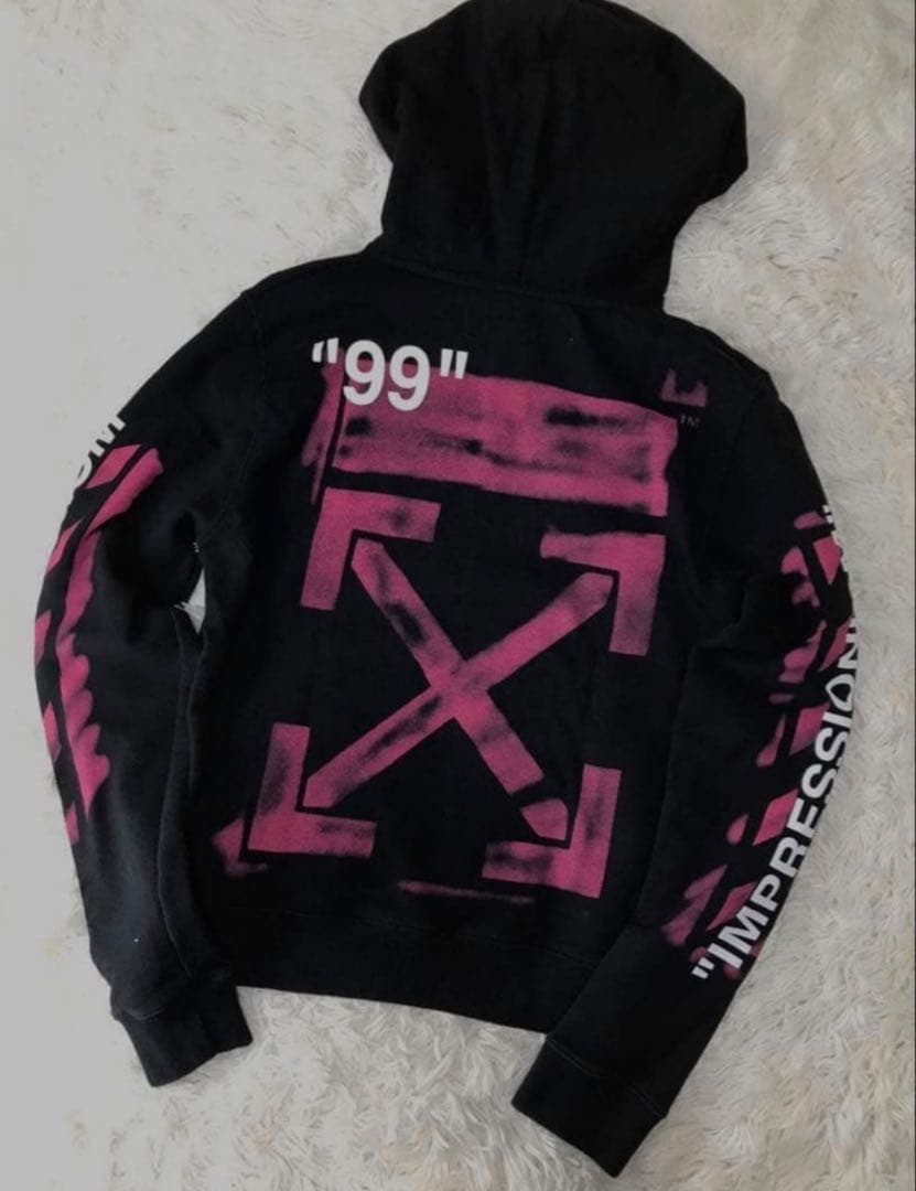 off-white パーカー 希少モデル 限定品 定価約14万円 黒 xs