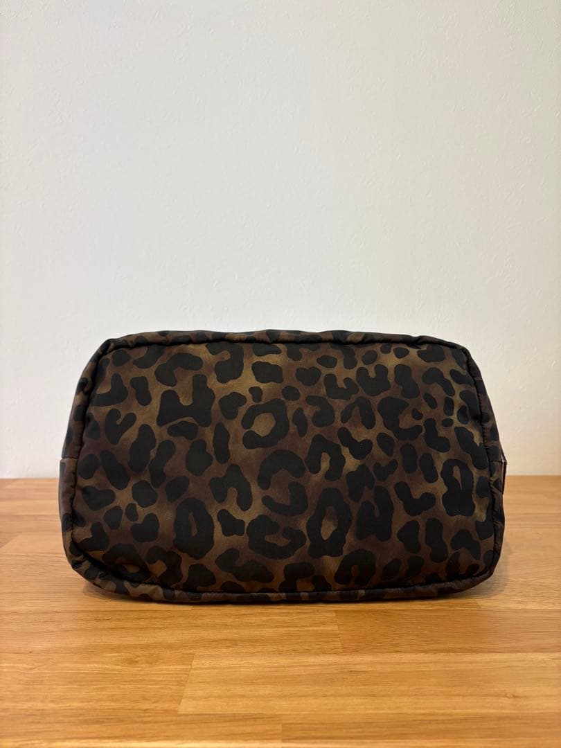 PRADA レオパード ナイロン ショルダーバッグ