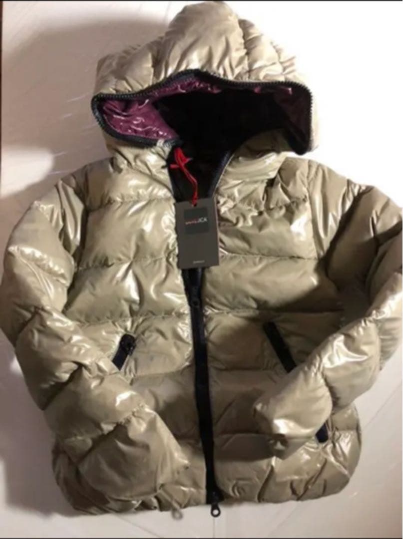 新品　DUVETICA キッズダウン　サイズ3