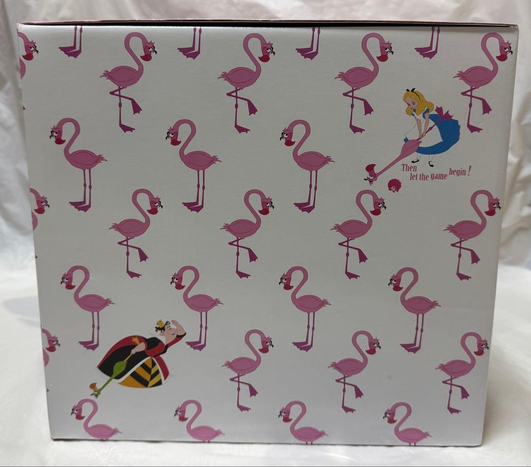 ディズニーストア 不思議の国のアリス オルゴール付きスノーグローブ