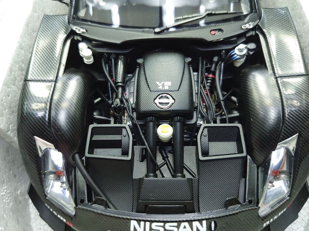 AUTOart NISSAN GT−R TEST CAR #230
