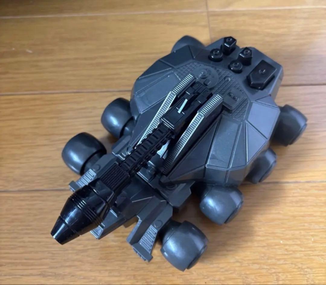 ゴジラ リモートコントロール機能付きのキングスケールゴジラフィギュア