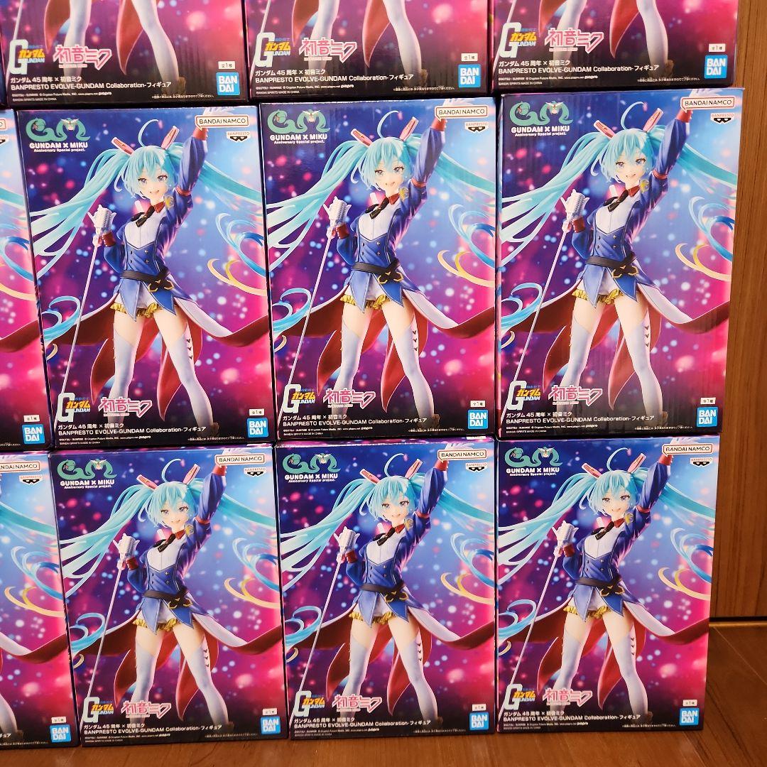 【新品・未開封】初音ミクフィギュア　まとめ売り　22体セット