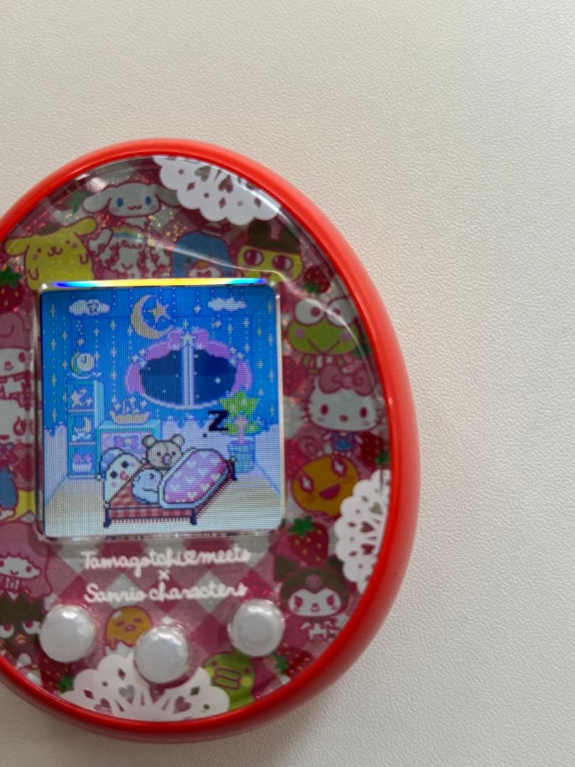 ねこ　動作確認済　たまごっち　みーつサンリオコラボ　赤色