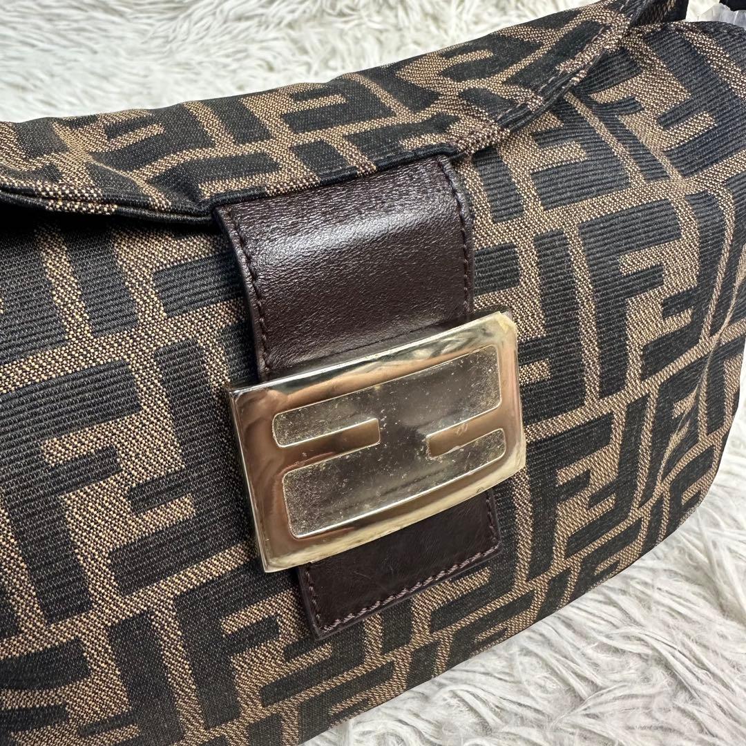 極美品 FENDI フェンディ マンマバケット ワンショルダーバッグ ズッカ