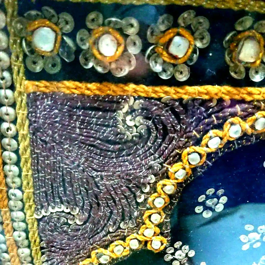 アンティーク、インド刺繍絵 インドの手作りの刺繍の作品 古い刺繍のビーズ画