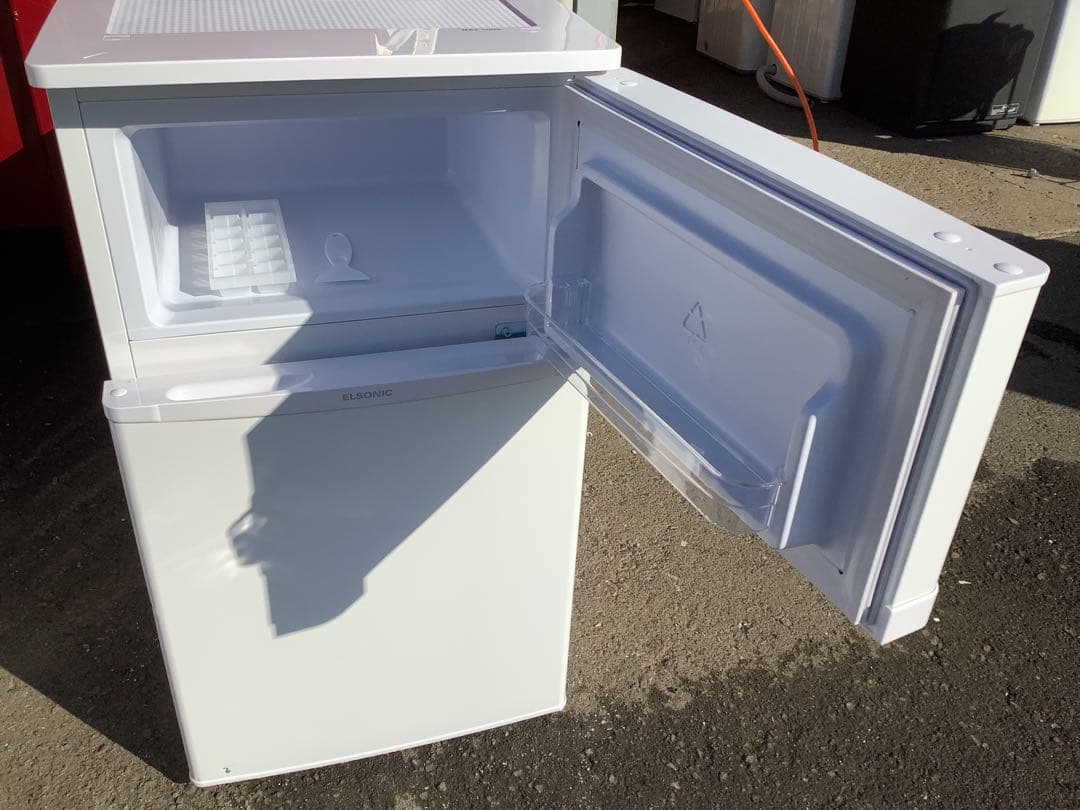 coneco ELSONIC冷蔵庫 EJ-R832W 2023年製 83L