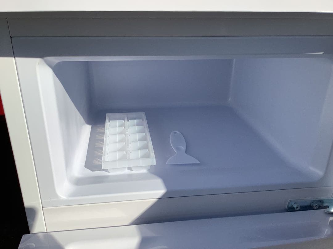 coneco ELSONIC冷蔵庫 EJ-R832W 2023年製 83L