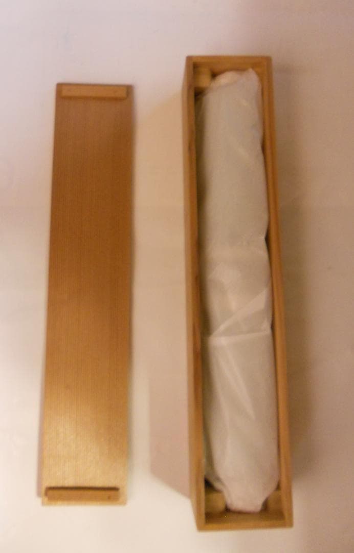 掛け軸 普門暁 『 一輪の花 』 紙本 希少 未来派 前衛美術 掛軸 美品 です